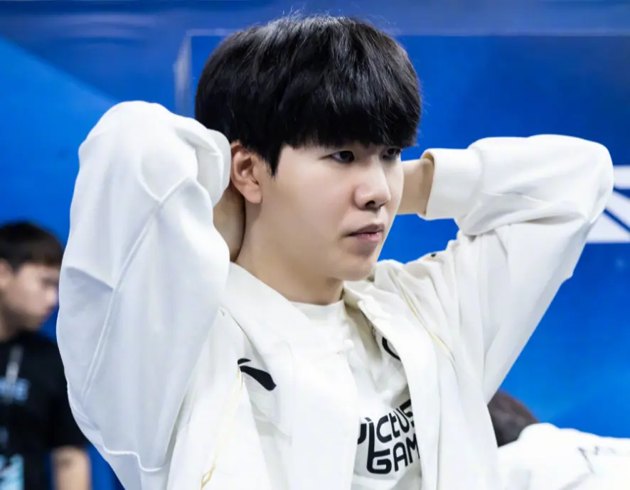 这一行为瞬 这一行为瞬