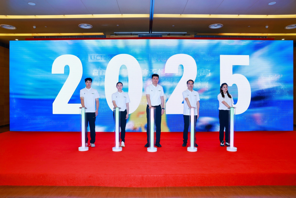 赛事新闻发, 赛事期间, 环崇明岛国