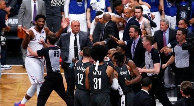 AA, 热火居首, 追梦格林是 AA, 热火居首, 追梦格林是